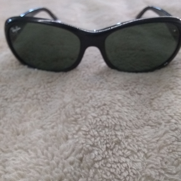 COPY - Ray bans 2 pairs women's oval style black/… - Picture 13 of 13